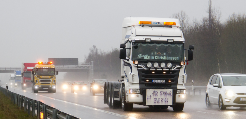 Många korteger har rullat i Här stannar Sveriges namn. Fotot är taget vid Helsingborg i december 2015.Fotograf: Göran Rosengren, arkivbild