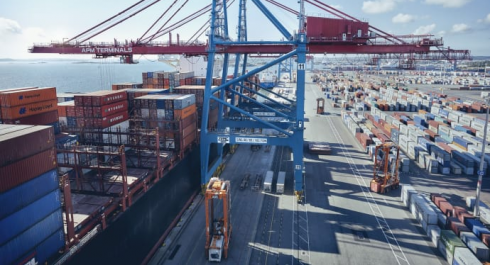 Arbetsmarknadskonflikten i Göteborgs Hamns containerterminal satte prägel på hamnens volymer för helåret 2017.Fotograf: Göteborgs Hamn