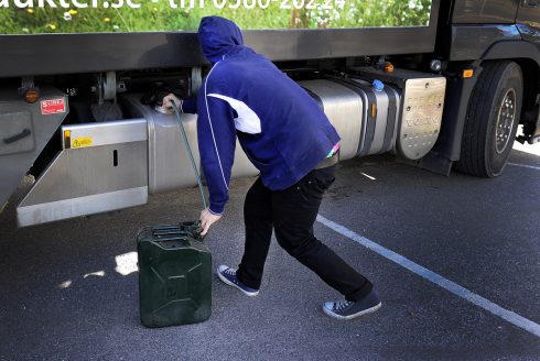 Polisens Nationella Transportsäkerhetsgrupp vill ha tips från dig och dina kollegor om sådant som kan hjälpa till att stävja olagligheter i branschen (Bilden är arrangerad).Fotograf: Tommy Holl