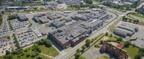 I måndags genomfördes en aktion utanför Scans slakteri i Kristianstad arrangerat av djurrättsnätverket Tomma burar.Fotograf: Scan