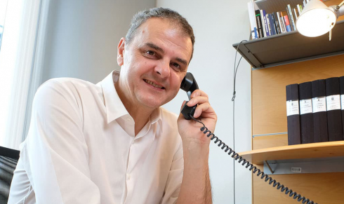 Jasenko Selimovic, Europaparlamentariker (L).Fotograf: Helsingborgs stad