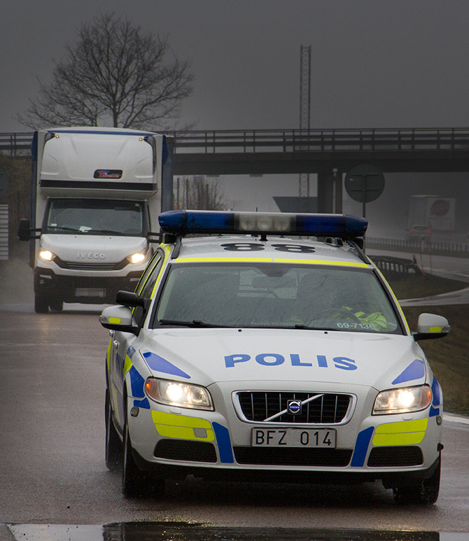 Ytterligare en lättlastare på väg in för kontroll.