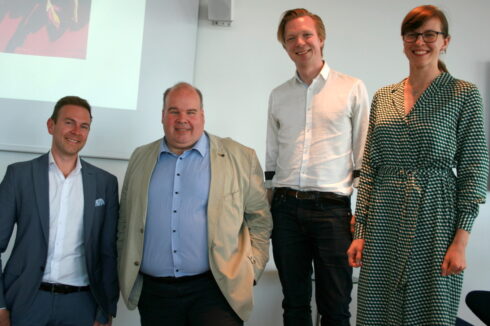 Från vänster talarna Henrik Sternberg, Mats Rosén, Oskar Müntzing och Yulia Vakulenko