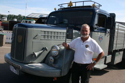 Jan Olssons Scania Vabis L71, 1957, var äldsta fordonet på utställningen