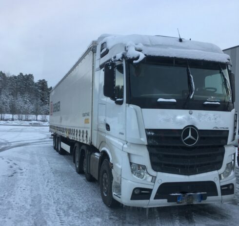 Andra kontrollen med påföljd på två dygn. Speditören är inte misstänkt för något brott.