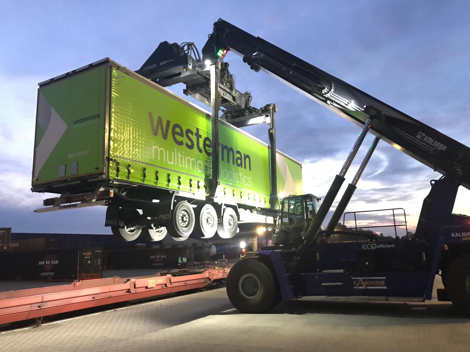 Kombitransporter har en framtid, men Westerman Multimodal Logistics vill inte ha olika tolkningar av direktivet. Foto: Westerman Multimodal Logistics