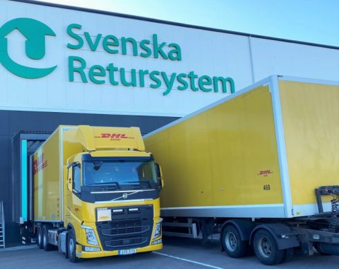 Lastning av biogasbil hos Svenska Retursystem i Helsingborg.