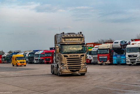 Överfulla lastbilsparkeringar i Kent och från januari begränsas parkeringsmöjligheterna ytterligare i Kent inför Brexit. Foto: Arkiv/Proffs