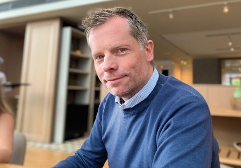 Tobias Sigerstad tillträder som vd på Veho Import AB och som direktör för Trucks and Buses Distribution på Veho Group den 1 juli.