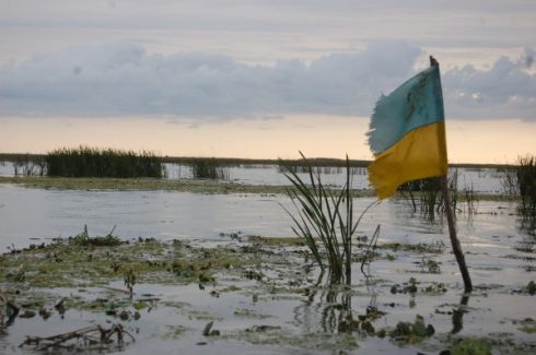 Ukraina kämpar hårt, men redan nu diskuteras hur återuppbyggnaden av transportsektorn ska ske efter kriget.