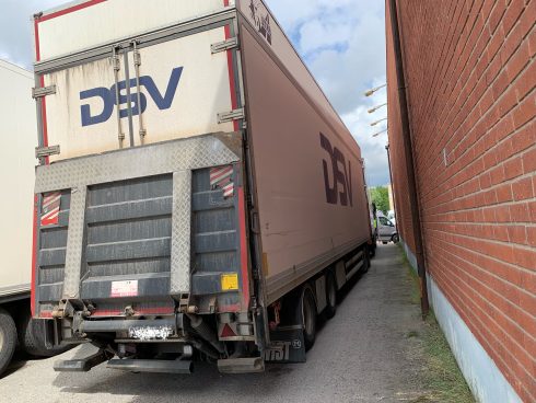 "DSV har i enlighet med vår önskan sagt upp avtalet med åkeriet", säger Coop.