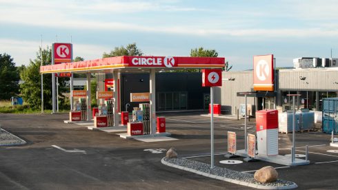         Nu slås portarna upp för en ny Circle K-station i Kristianstad Vä.