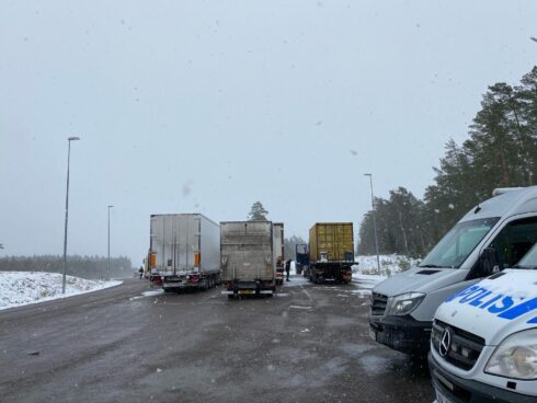 Full aktivitet på kontrollplats Karleby i Västerås.