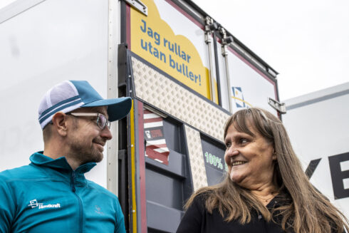 Jämtkrafts energispecialist Jimmy Anjevall och Sandberg & Jonssons vd Marianne Kurtsson är nöjda med samarbetet. Foto: Jämtkraft