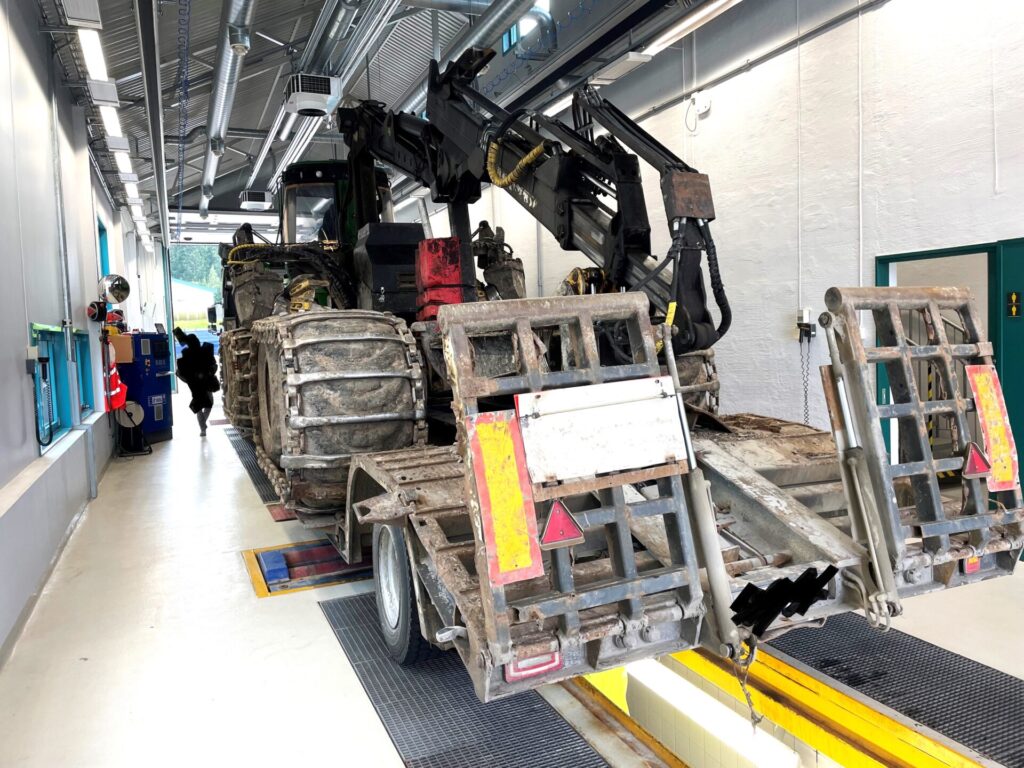 Tungt körförbud för svenskt ekipage i Norge