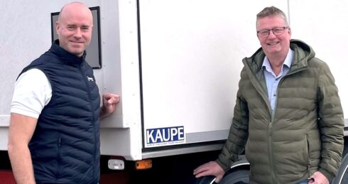 Nu tar Glenn Lempert-Sjö till vänster över Lars Jonssons märken och bland dem importen av Kaupe.
