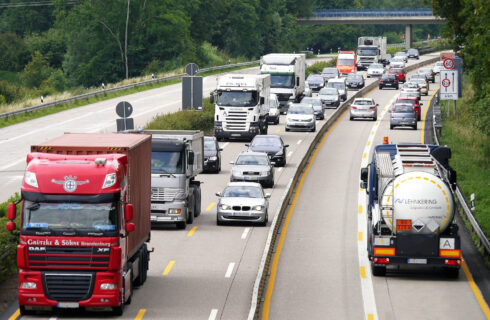 Vad som ligger bakom att Polen gått om Tyskland angående vägtransporter, återstår att analysera. 