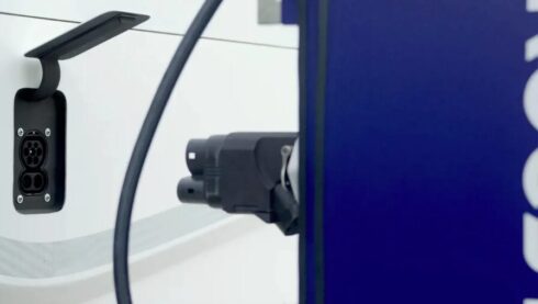 Rocsys och Einride samarbetar i utvecklingen av handsfree-laddning för elektriska, autonoma fordon. Foto: Rocsys.