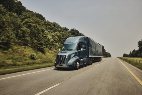     Volvos nya lastbilsmodell Volvo VNL vann nyligen utmärkelsen Red Dot Award i kategorin för produktdesign för kommersiella fordon. Foto: Volvo Lastvagnar.