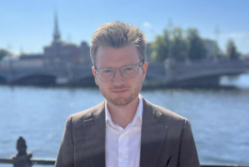 Simon Palme ser fram emot att ansluta till Sveriges Åkeriföretag. Foto: Sveriges Åkeriföretag.