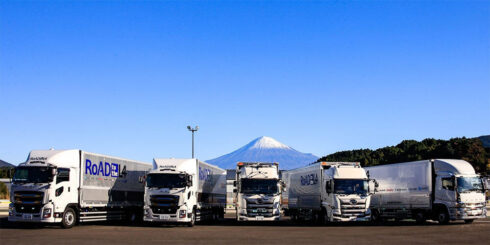 Autonoma körtestfordon från UD Trucks, Isuzu, Advanced Smart Mobility, Hino och MFTBC. Foto: Isuzu.