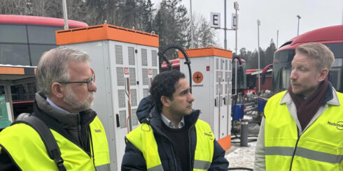 Från vänster Jonas Hagelqvist, Ardalan Shekarabi och David Erixon. Foto: Transportföretagen.
