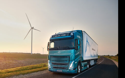 "Lönen i sig själv inte är den enda lösningen på chaufförsbristen", säger Girteka Training. Foto Girteka.