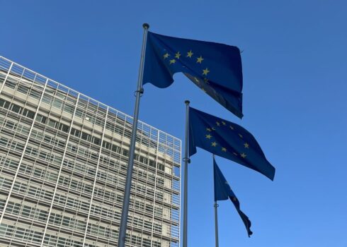 EU:s paket innebär bland annat att överimplementering i medlemsstaterna ska motverkas. Foto: Transportföretagen.
