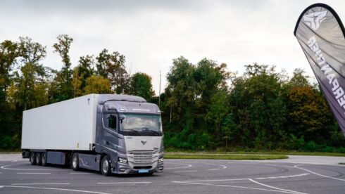  DHL och kinesiska SuperPanther testar elektriska lastbilar. Foto: SuperPanther.