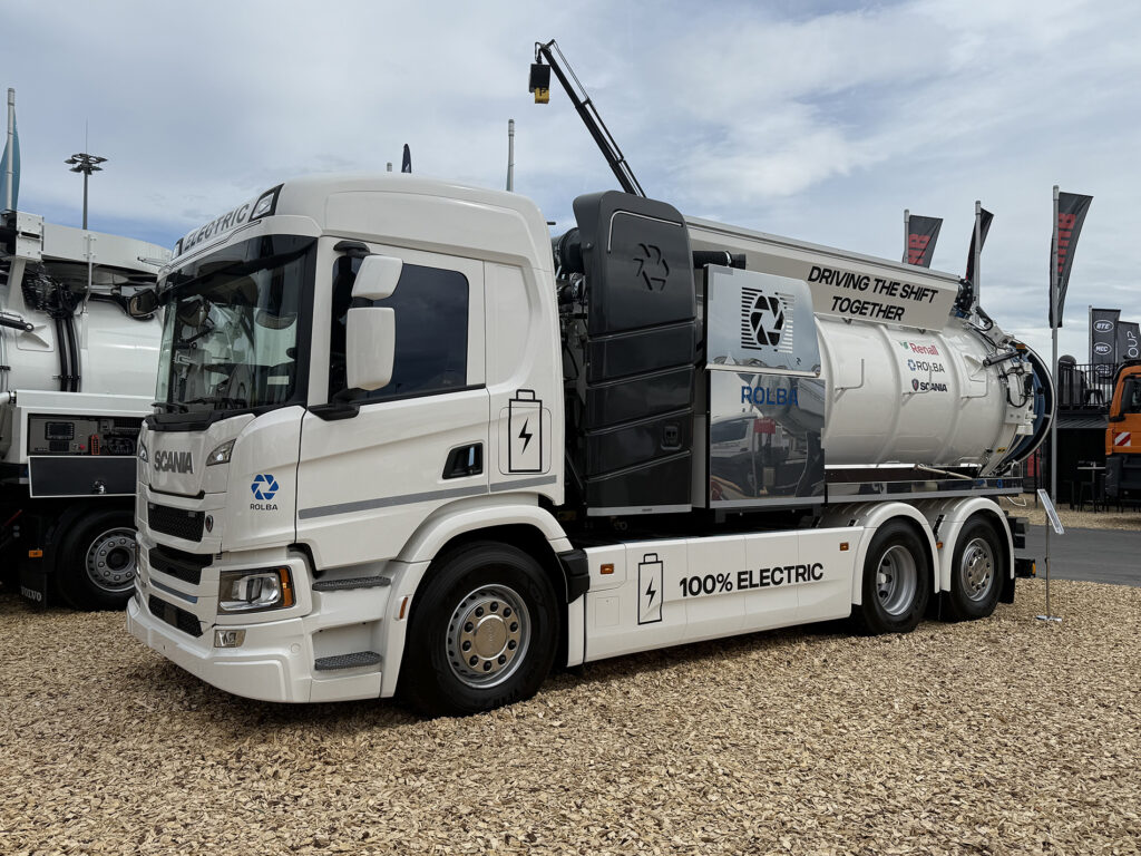 45 supertunga Scania-bärgningsbilar levereras till Försvarsmakten – väger 34 ton och klarar alla hjulfordon — image 1