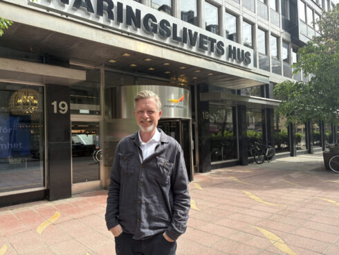 "Ingen investerar i ett högeffektivt lastbilsekipage på 74 ton om det inte går att använda hela vägen", säger Anders Josephsson, näringspolitisk expert på Transportföretagen. Foto: Transportföretagen. 