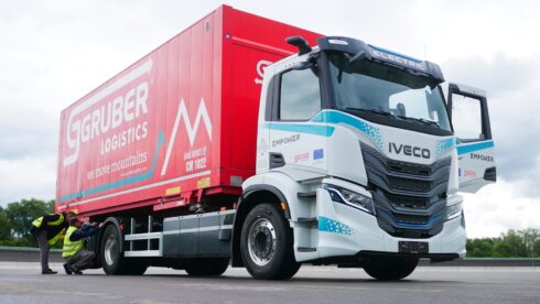 Utsläppsfri tung transport. Foto Iveco/Empower.